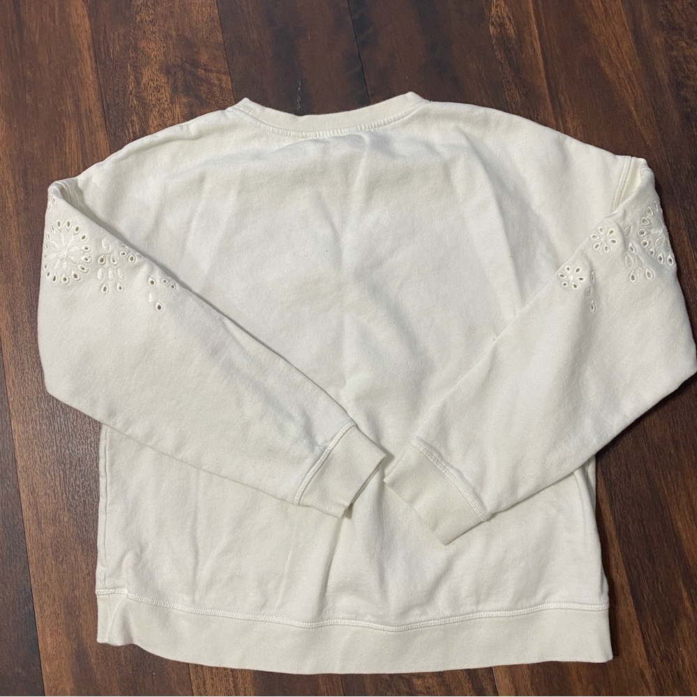 Boden pullover sweatshirt white with eyelet detailing size M - Picture 2 of 5